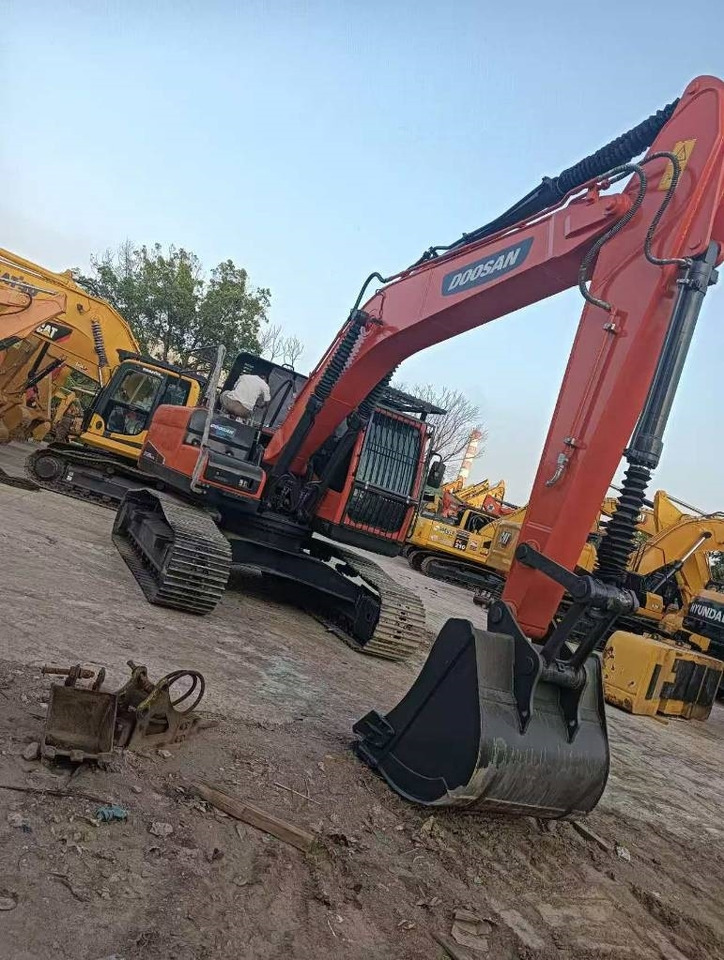 Doosan DX 225 LC-9C - Rupsgraafmachine: afbeelding 5 Doosan DX 225 LC-9C - Rupsgraafmachine: afbeelding 5