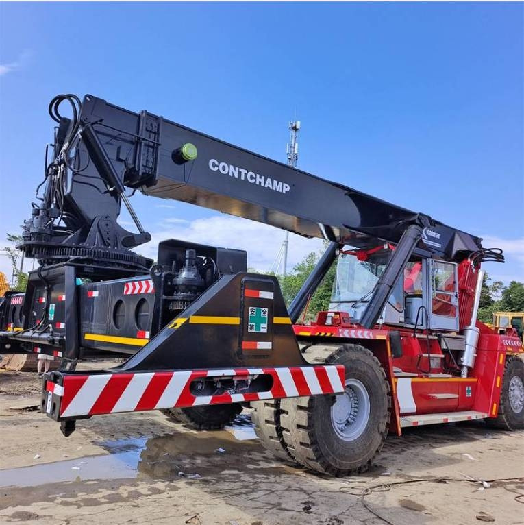 Kalmar DRF 450 - Reach stacker: afbeelding 1 Kalmar DRF 450 - Reach stacker: afbeelding 1