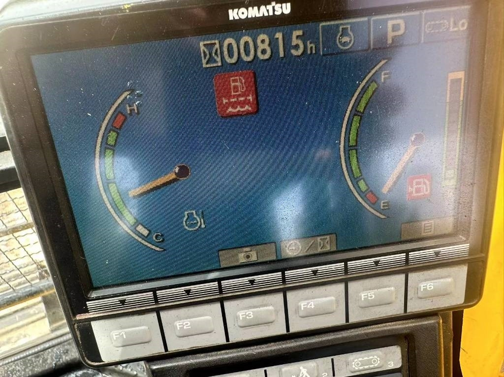 Komatsu PC 220-8 - Rupsgraafmachine: afbeelding 2 Komatsu PC 220-8 - Rupsgraafmachine: afbeelding 2