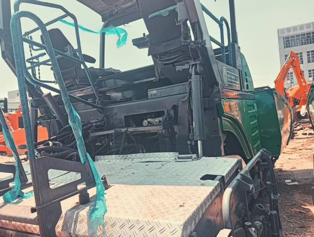 Vögele 1800-3 - Asfaltafwerkmachine: afbeelding 5 Vögele 1800-3 - Asfaltafwerkmachine: afbeelding 5