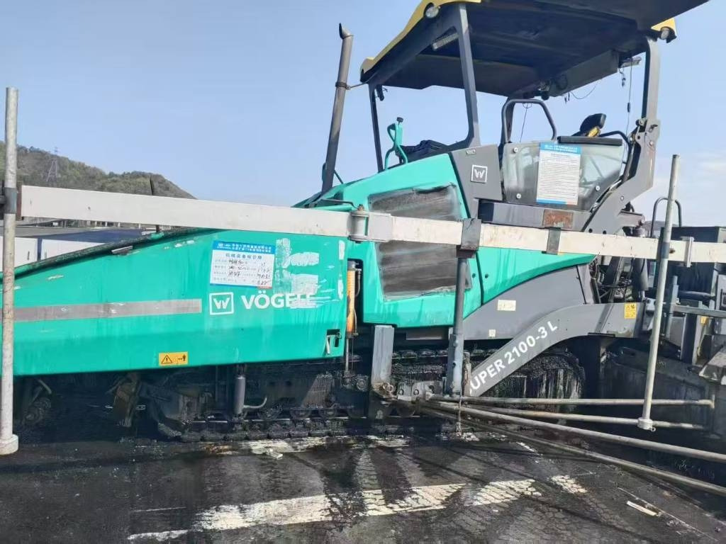 Vögele 2100 - Asfaltafwerkmachine: afbeelding 1 Vögele 2100 - Asfaltafwerkmachine: afbeelding 1