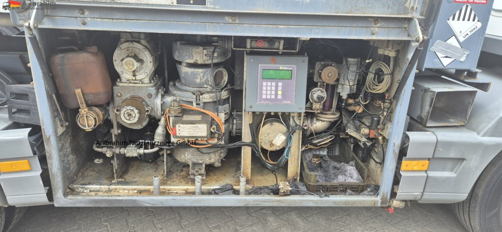 Mercedes-Benz DB 815 Vogt Tank 6500 L 1 Kammer, ADR 07 2025 - Bedrijfswagen: afbeelding 5 Mercedes-Benz DB 815 Vogt Tank 6500 L 1 Kammer, ADR 07 2025 - Bedrijfswagen: afbeelding 5