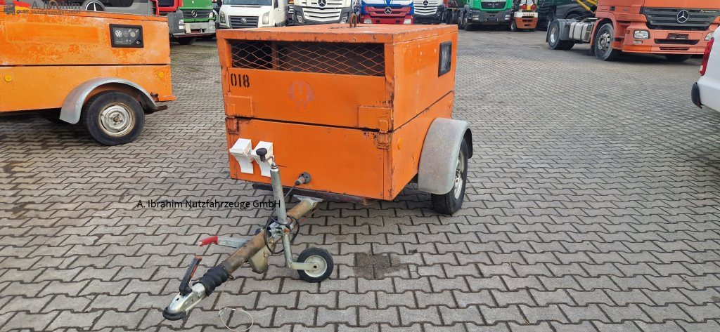 Demag SC 40 DS-2 Kompressor, Deutzmotor - Bouwmachine: afbeelding 1 Demag SC 40 DS-2 Kompressor, Deutzmotor - Bouwmachine: afbeelding 1