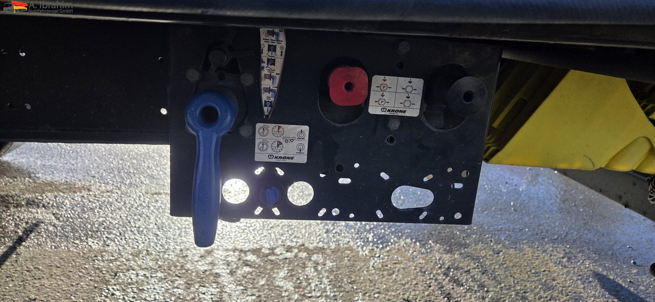 Krone SD Megatrailer Hubdach Liftachse | SAF Achsen - Schuifzeiloplegger: afbeelding 5 Krone SD Megatrailer Hubdach Liftachse | SAF Achsen - Schuifzeiloplegger: afbeelding 5