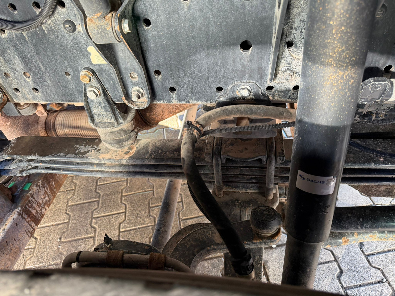 MAN TGS 18.440 Brock SL 280 2 Jumbo S 2 Seiten + HD | 12053 St. - Veegwagen: afbeelding 5 MAN TGS 18.440 Brock SL 280 2 Jumbo S 2 Seiten + HD | 12053 St. - Veegwagen: afbeelding 5