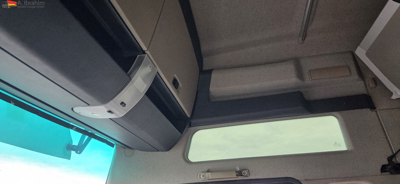 MAN TGX 26.460 BDF | 6x2 | Liftachse Retarder | 2xVorhanden | klima - Containertransporter/ Wissellaadbak vrachtwagen: afbeelding 5 MAN TGX 26.460 BDF | 6x2 | Liftachse Retarder | 2xVorhanden | klima - Containertransporter/ Wissellaadbak vrachtwagen: afbeelding 5