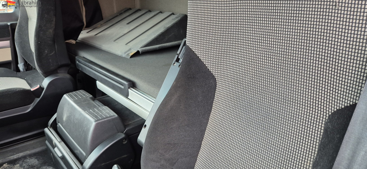 MAN TGX 26.460 Vario-Rahmen deutsches Fahrzeug. ohne Wechselbrücke - Schuifzeilen vrachtwagen: afbeelding 3 MAN TGX 26.460 Vario-Rahmen deutsches Fahrzeug. ohne Wechselbrücke - Schuifzeilen vrachtwagen: afbeelding 3