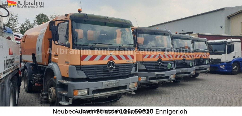 Mercedes-Benz 1823 DB 1823,Optifant 70, 3677 h Betriebsst., 2 Motors, 3 Pedals - Veegwagen: afbeelding 3 Mercedes-Benz 1823 DB 1823,Optifant 70, 3677 h Betriebsst., 2 Motors, 3 Pedals - Veegwagen: afbeelding 3