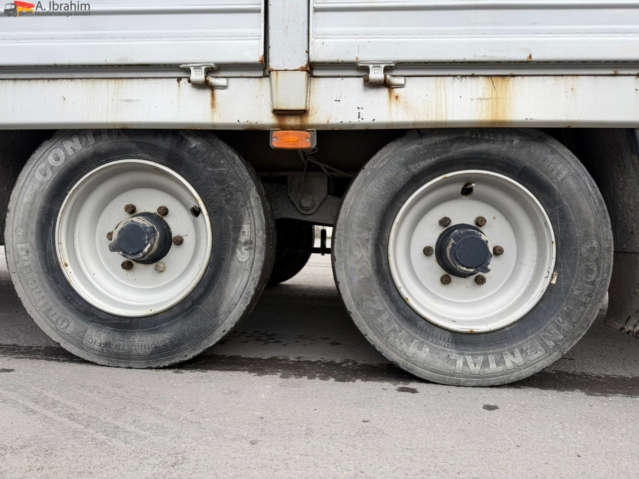 Obermaier TUE110 SDAH Tieflader | | Trommelbremse | Rampen | 7.2 Plattform | Stützfuß vorne - Dieplader aanhangwagen: afbeelding 3 Obermaier TUE110 SDAH Tieflader | | Trommelbremse | Rampen | 7.2 Plattform | Stützfuß vorne - Dieplader aanhangwagen: afbeelding 3