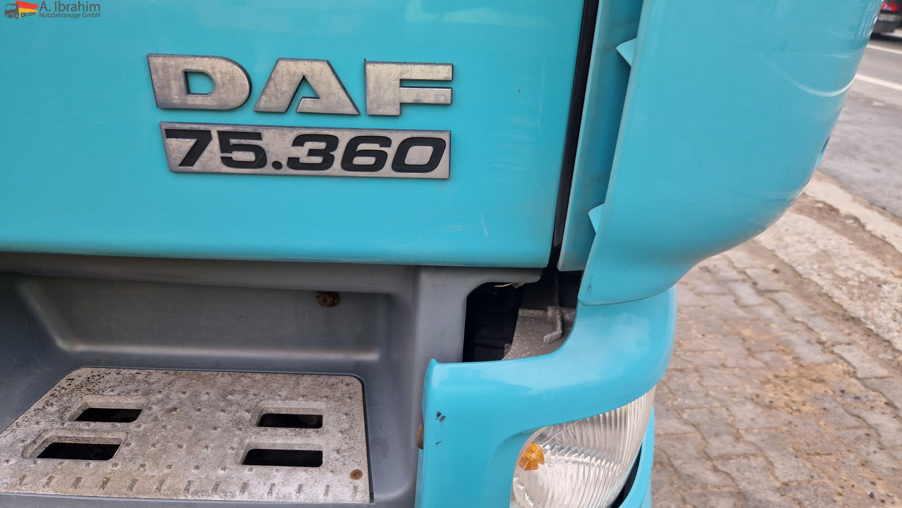 Daf FT CF 2x Nebenantrieb, Kipphydraulik deutsches Fahrzeug, fehlerfrei im Display - Trekker: afbeelding 5 Daf FT CF 2x Nebenantrieb, Kipphydraulik deutsches Fahrzeug, fehlerfrei im Display - Trekker: afbeelding 5