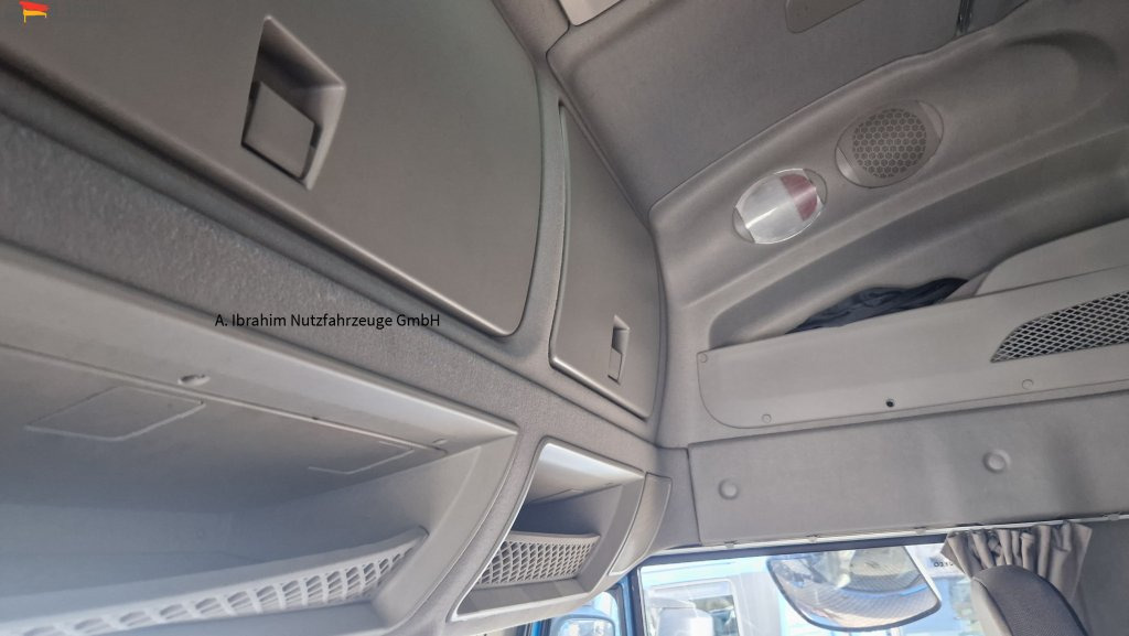 Iveco Stralis 460 Vollspoiler 3x vorhanden - Trekker: afbeelding 2 Iveco Stralis 460 Vollspoiler 3x vorhanden - Trekker: afbeelding 2
