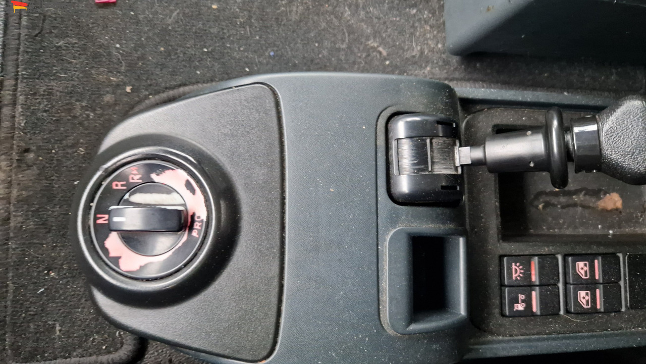 MAN 18.400 TGX Flachdach Retarder, Klima, 1 Bett, Kühlschrank - Trekker: afbeelding 5 MAN 18.400 TGX Flachdach Retarder, Klima, 1 Bett, Kühlschrank - Trekker: afbeelding 5