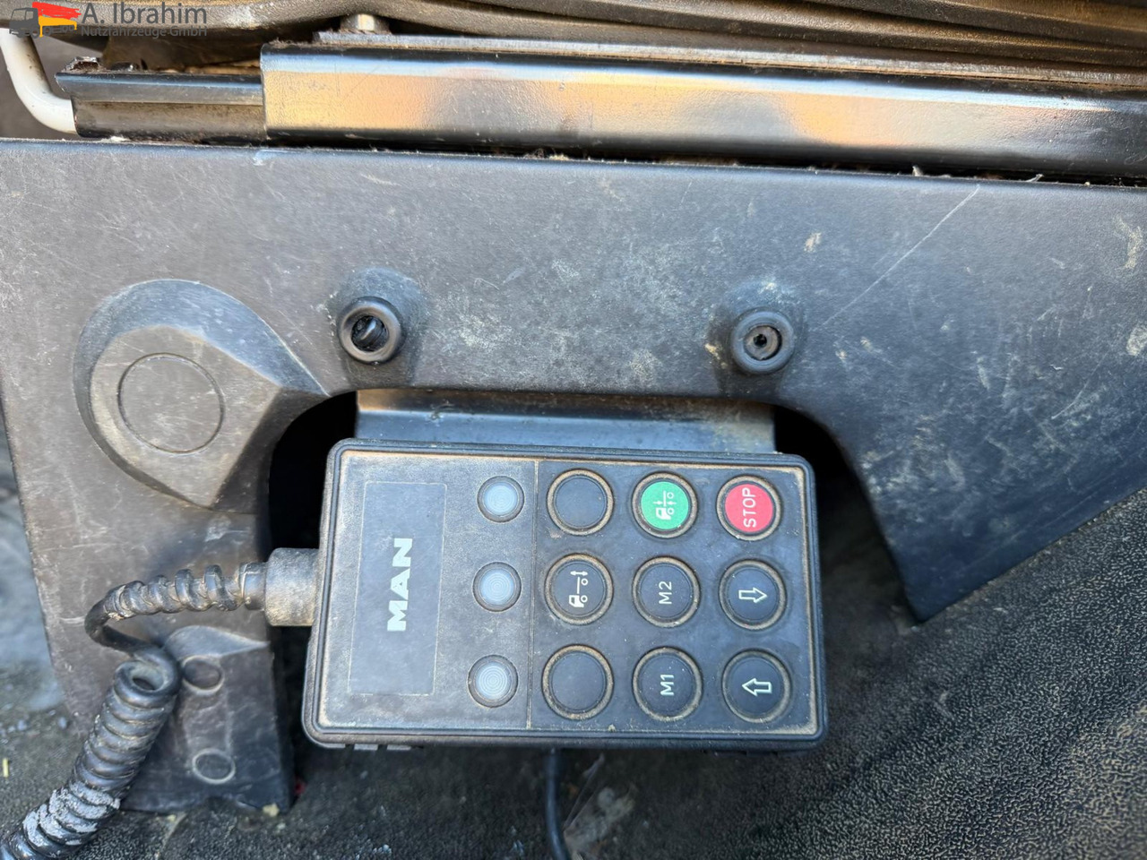 MAN 26.464 6x4 | Retarder | Klima | Schaltgetriebe | 3 Pedals - Trekker: afbeelding 4 MAN 26.464 6x4 | Retarder | Klima | Schaltgetriebe | 3 Pedals - Trekker: afbeelding 4