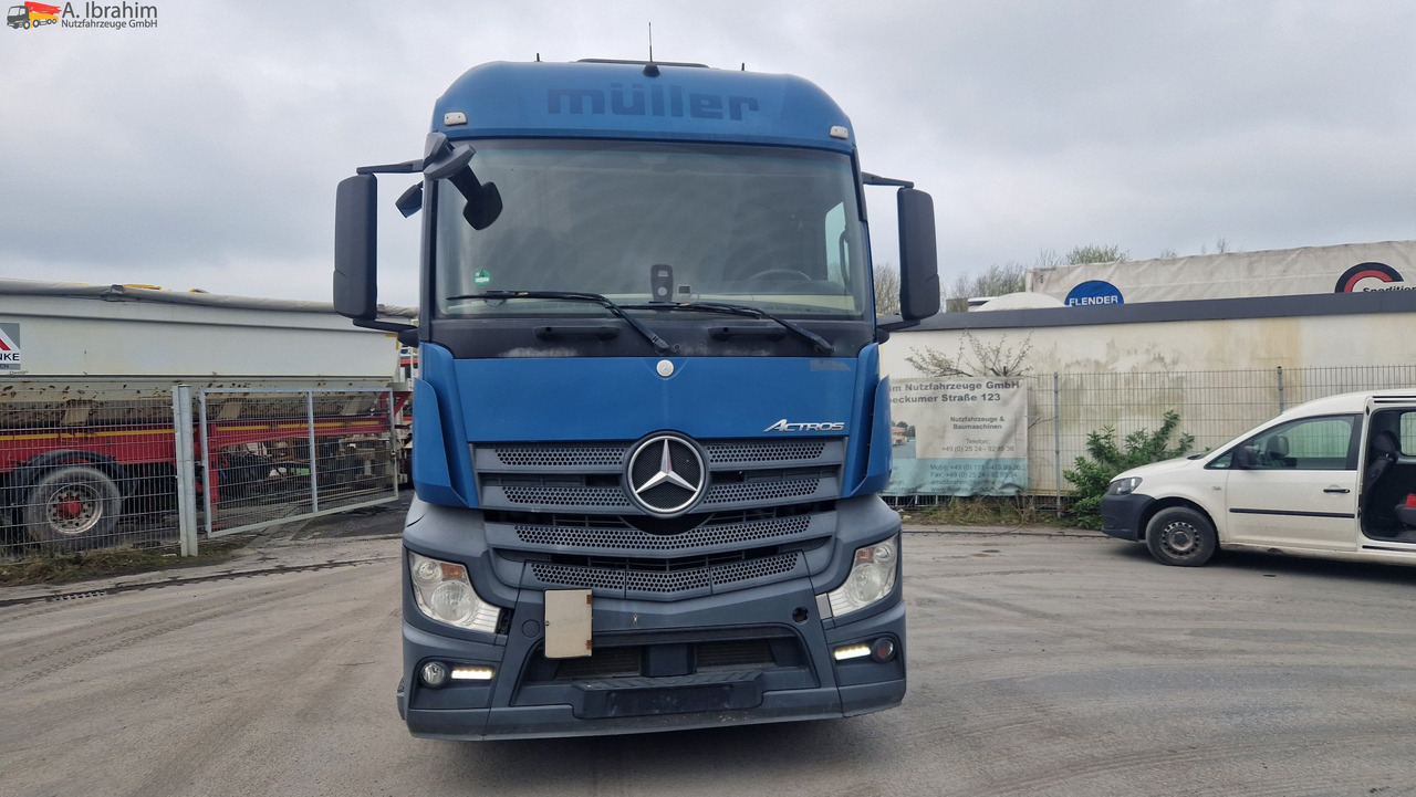 Trekker Mercedes-Benz 1843 Kipphydraulik, Standklima: afbeelding 9