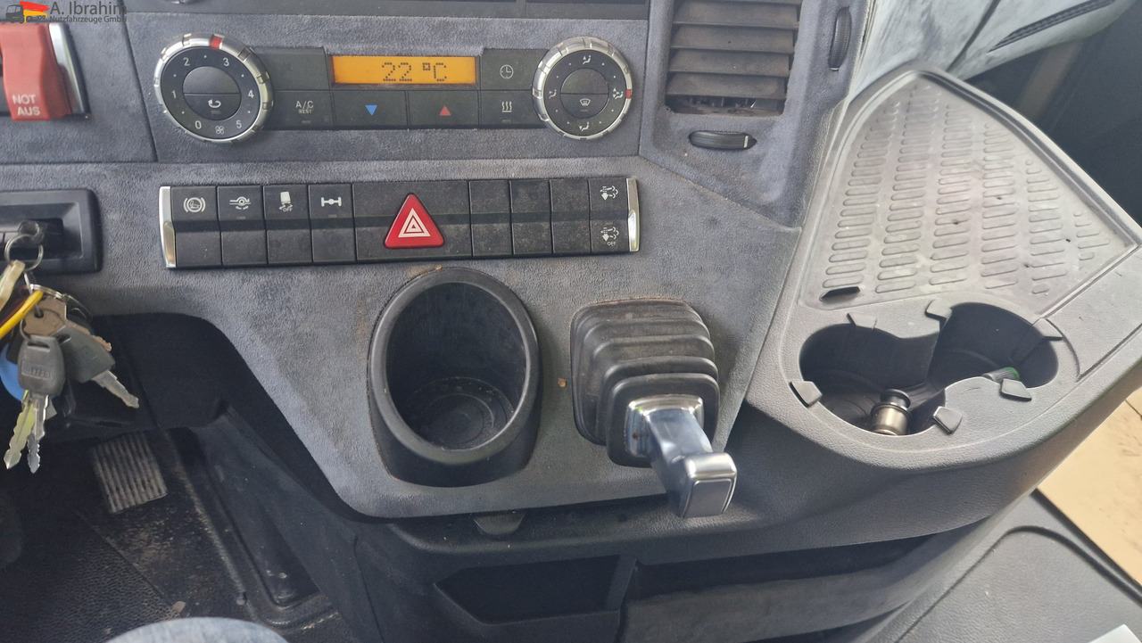 Mercedes-Benz 1845 Kipphydraulik - Trekker: afbeelding 4 Mercedes-Benz 1845 Kipphydraulik - Trekker: afbeelding 4