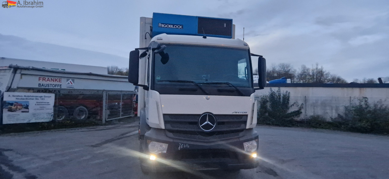 Vrachtwagen Mercedes-Benz 2540L Frigoblock, 6x2 Lenk-Liftachse , LBW: afbeelding 13 Vrachtwagen Mercedes-Benz 2540L Frigoblock, 6x2 Lenk-Liftachse , LBW: afbeelding 13