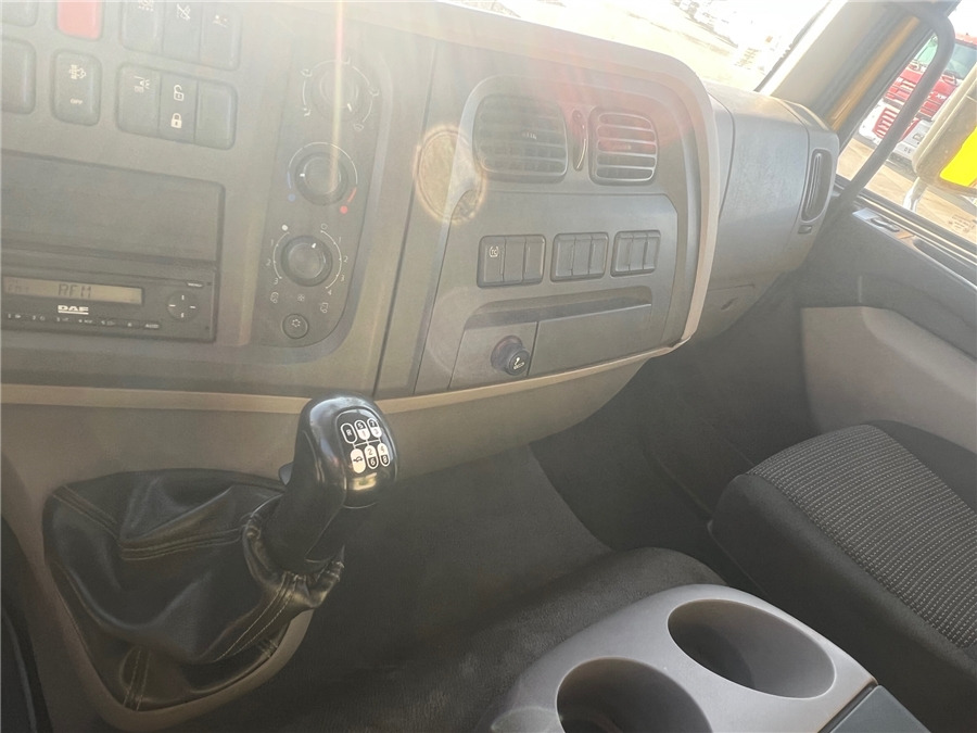 Vrachtwagen met open laadbak DAF LF 310: afbeelding 19 Vrachtwagen met open laadbak DAF LF 310: afbeelding 19