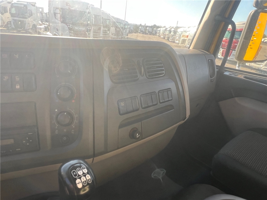 Vrachtwagen met open laadbak DAF LF 310: afbeelding 20 Vrachtwagen met open laadbak DAF LF 310: afbeelding 20