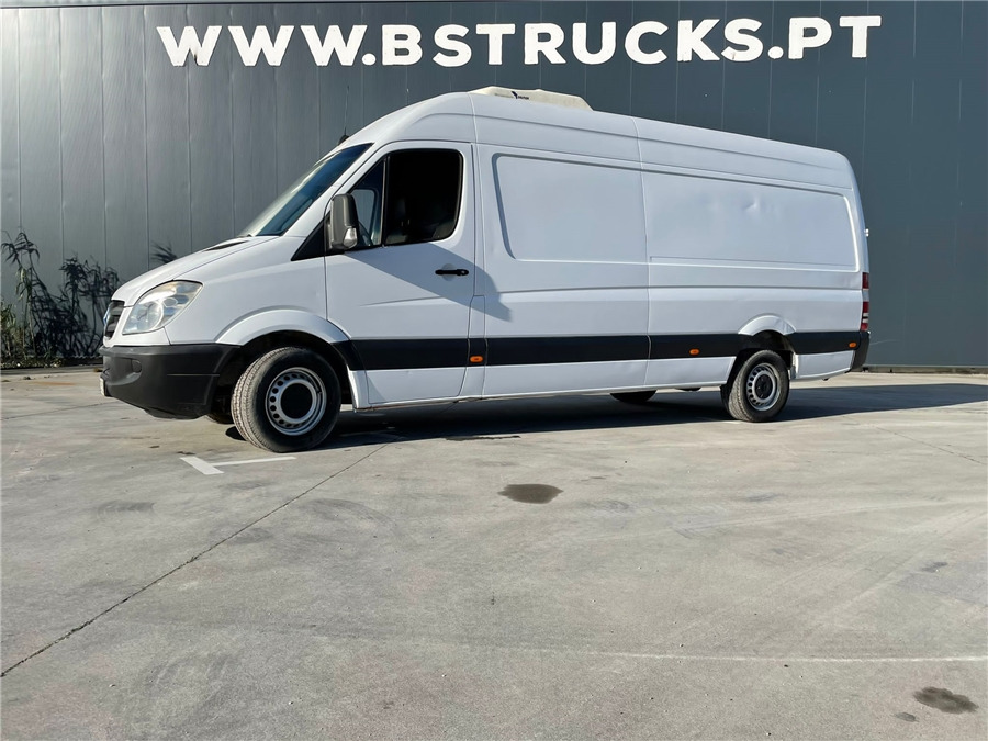 MERCEDES-BENZ 315 - Koelwagen: afbeelding 2 MERCEDES-BENZ 315 - Koelwagen: afbeelding 2