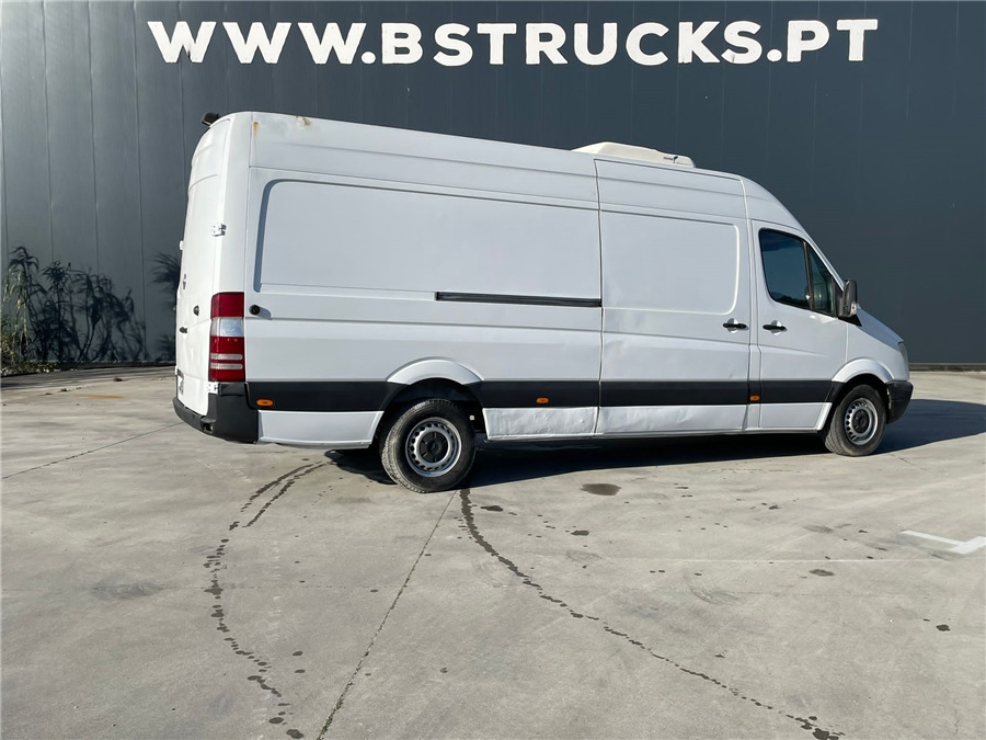 MERCEDES-BENZ 315 - Koelwagen: afbeelding 4 MERCEDES-BENZ 315 - Koelwagen: afbeelding 4