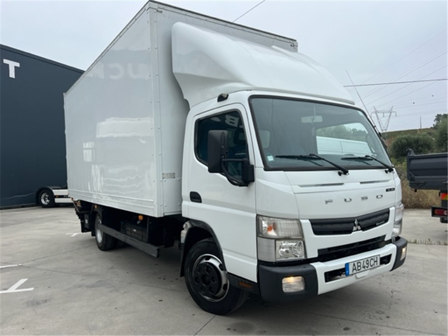 Mitsubishi 7C18 - Isotherm vrachtwagen: afbeelding 1 Mitsubishi 7C18 - Isotherm vrachtwagen: afbeelding 1