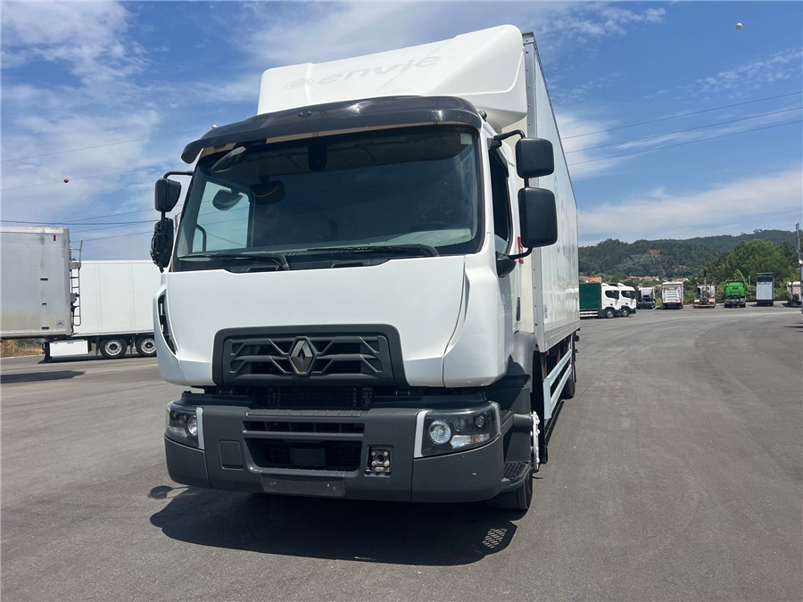 Renault D 19 - Isotherm vrachtwagen: afbeelding 2 Renault D 19 - Isotherm vrachtwagen: afbeelding 2