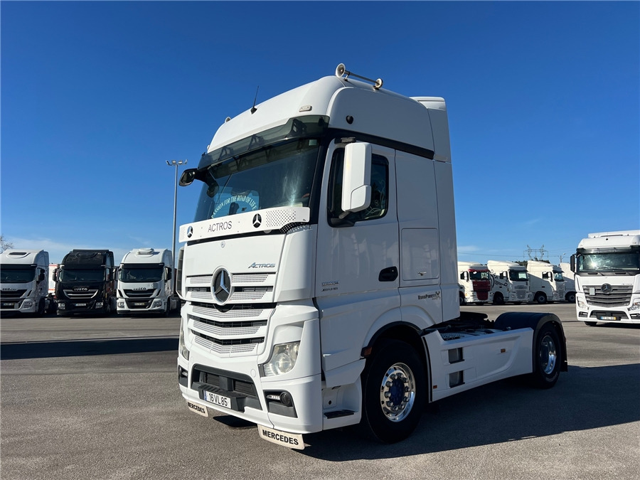 MERCEDES-BENZ 1863 AMG / RETARDER - Trekker: afbeelding 3 MERCEDES-BENZ 1863 AMG / RETARDER - Trekker: afbeelding 3