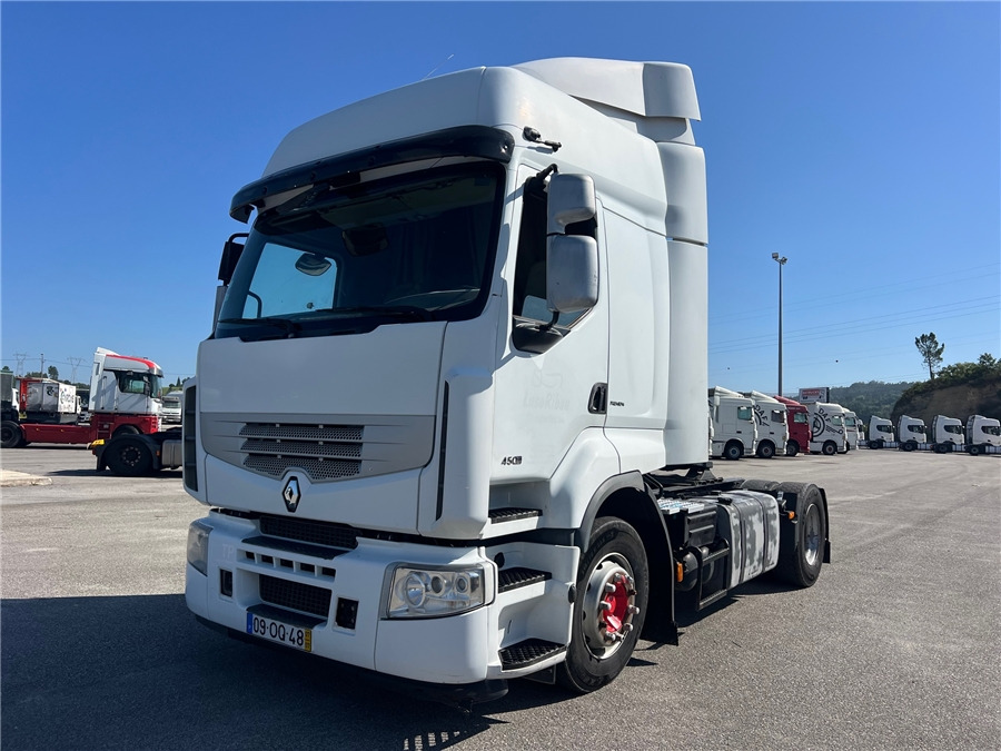 Renault PREMIUM - Trekker: afbeelding 1 Renault PREMIUM - Trekker: afbeelding 1