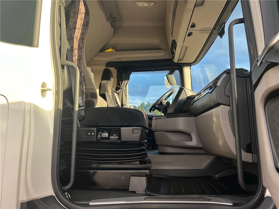 Leasing Scania R450 / RETARDER Scania R450 / RETARDER: afbeelding 11