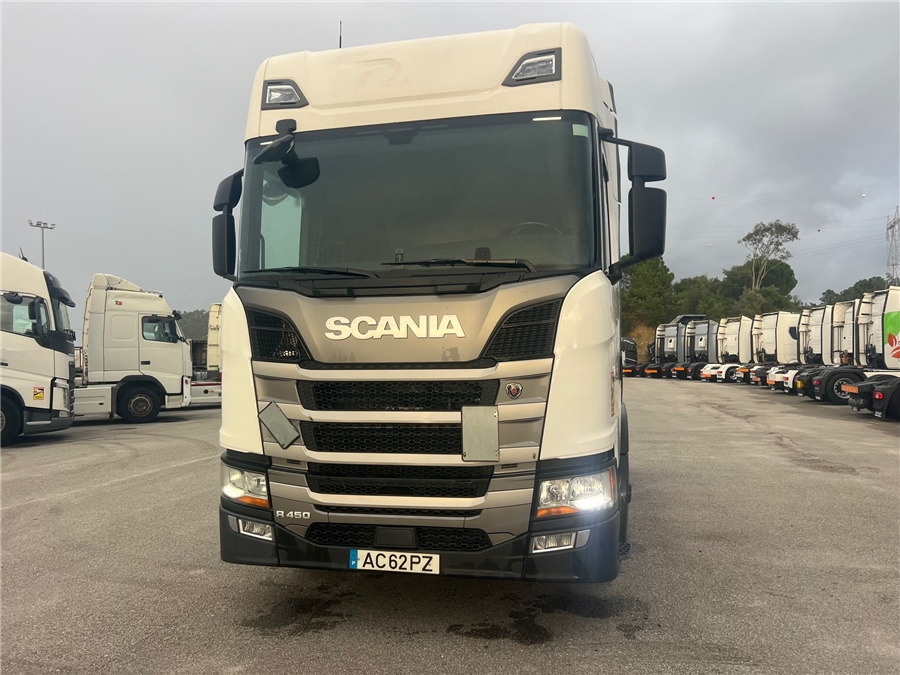 Scania R450 / RETARDER - Trekker: afbeelding 2 Scania R450 / RETARDER - Trekker: afbeelding 2