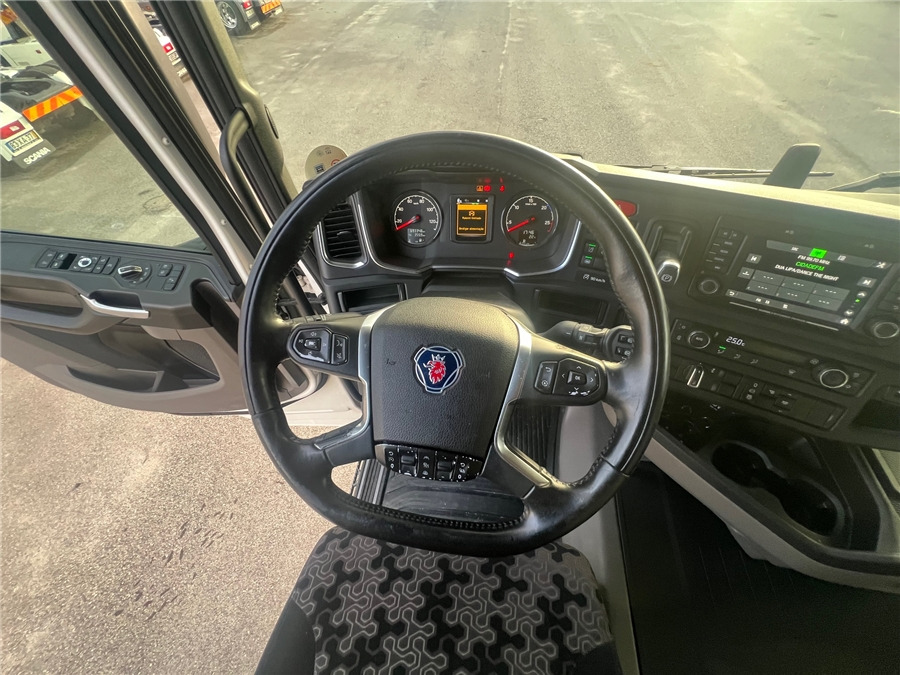 Leasing Scania R450 / RETARDER Scania R450 / RETARDER: afbeelding 19
