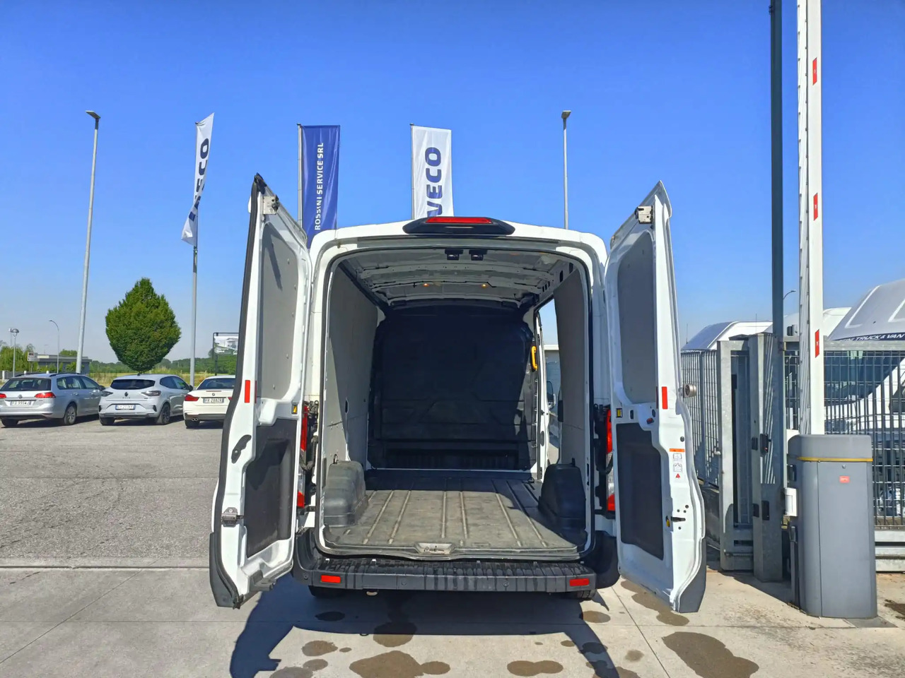 Gesloten bestelwagen FORD TRANSIT FURGONE STANDARD: afbeelding 7 Gesloten bestelwagen FORD TRANSIT FURGONE STANDARD: afbeelding 7