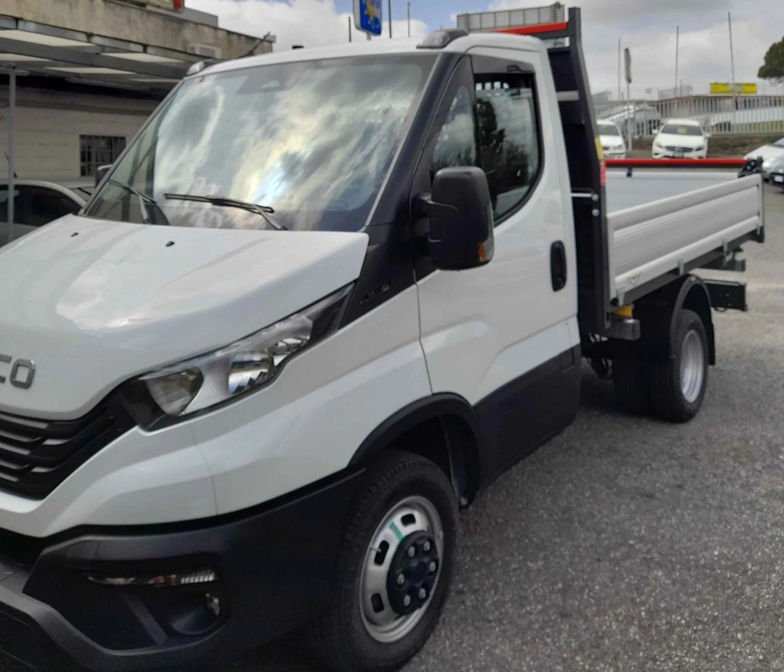 IVECO DAILY 35C12 2.3 RIBALTABILE 2025 NUOVO - Kipper bestelwagen: afbeelding 1 IVECO DAILY 35C12 2.3 RIBALTABILE 2025 NUOVO - Kipper bestelwagen: afbeelding 1