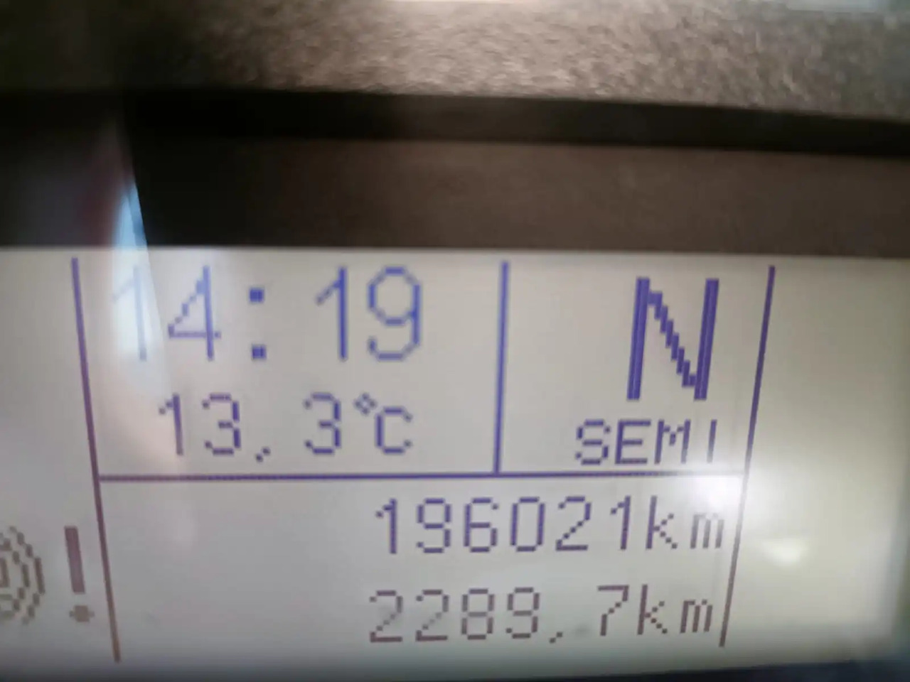 Schuifzeilen vrachtwagen IVECO EUROCARGO 140E28P: afbeelding 13
