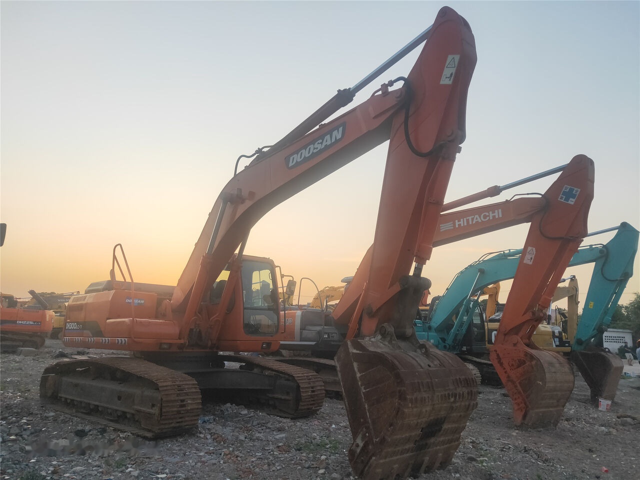 Doosan DH300LC-7 - Rupsgraafmachine: afbeelding 1 Doosan DH300LC-7 - Rupsgraafmachine: afbeelding 1