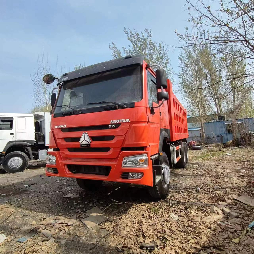 HOWO 371 6X4 - Kipper vrachtwagen: afbeelding 3 HOWO 371 6X4 - Kipper vrachtwagen: afbeelding 3