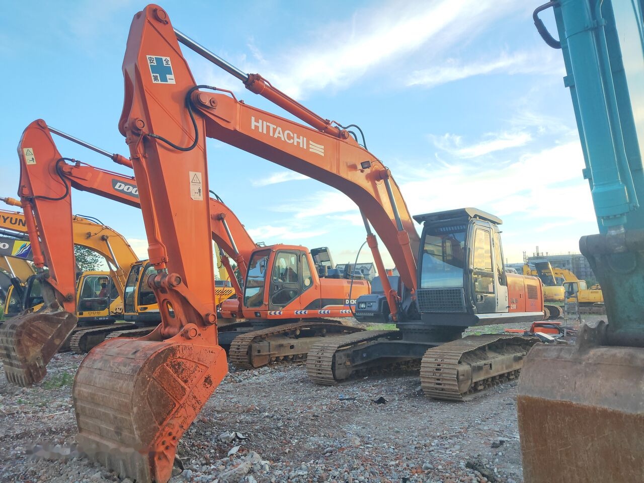 Rupsgraafmachine Hitachi ZX210: afbeelding 6