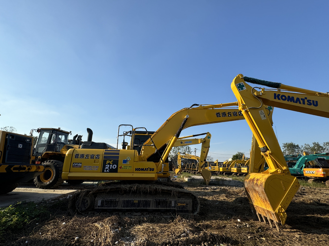 Komatsu PC210-8 - Rupsgraafmachine: afbeelding 5 Komatsu PC210-8 - Rupsgraafmachine: afbeelding 5