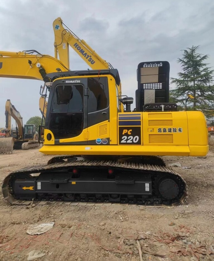 Komatsu PC220-8 - Rupsgraafmachine: afbeelding 4 Komatsu PC220-8 - Rupsgraafmachine: afbeelding 4