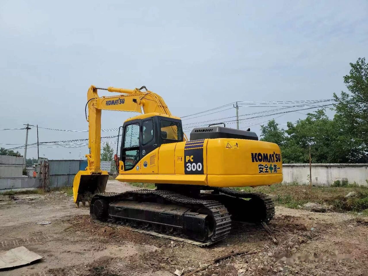 Komatsu PC300-7 - Rupsgraafmachine: afbeelding 2 Komatsu PC300-7 - Rupsgraafmachine: afbeelding 2