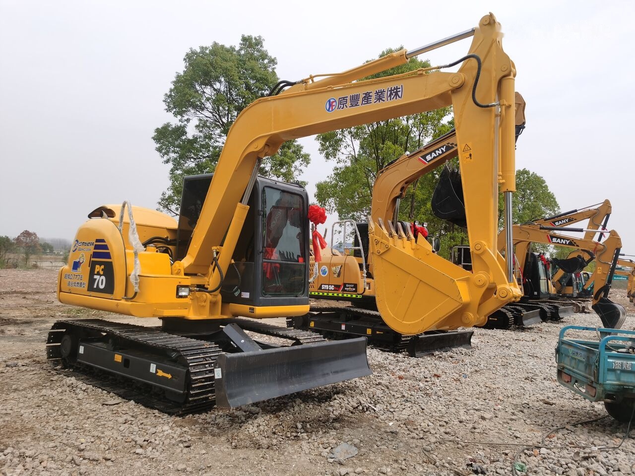 Komatsu PC70-8 - Rupsgraafmachine: afbeelding 2 Komatsu PC70-8 - Rupsgraafmachine: afbeelding 2