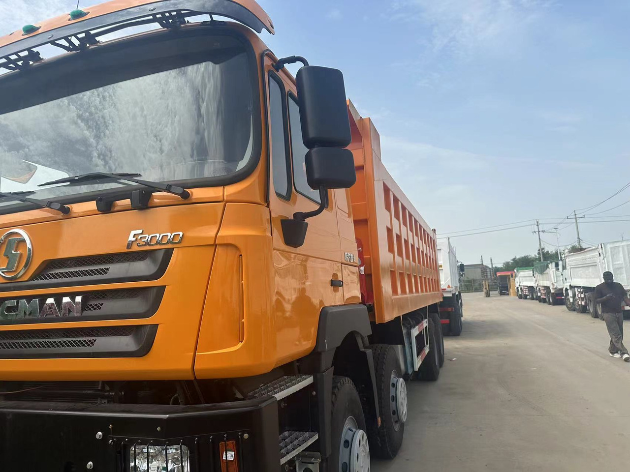 Shacman F3000 8x4 - Kipper vrachtwagen: afbeelding 1 Shacman F3000 8x4 - Kipper vrachtwagen: afbeelding 1