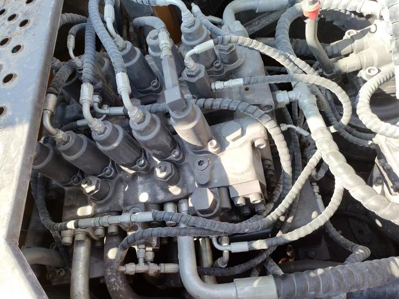 Rupsgraafmachine Volvo EC480: afbeelding 12 Rupsgraafmachine Volvo EC480: afbeelding 12