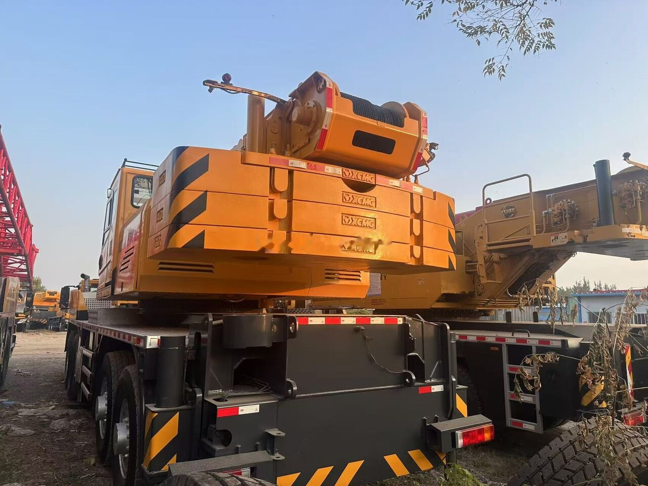 XCMG QY85k - Mobiele kraan: afbeelding 3 XCMG QY85k - Mobiele kraan: afbeelding 3