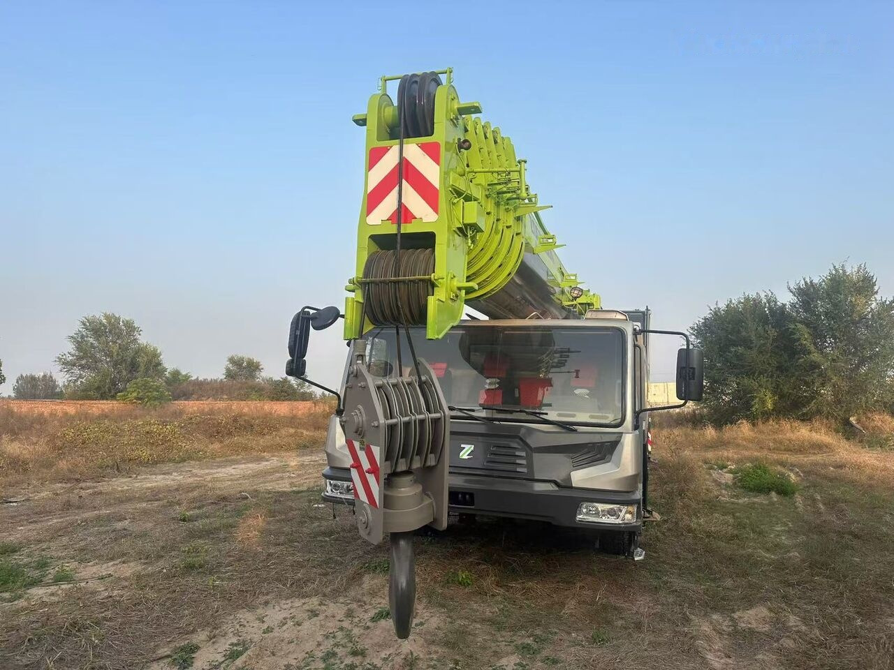 Zoomlion ZTC900V6 - Mobiele kraan: afbeelding 5 Zoomlion ZTC900V6 - Mobiele kraan: afbeelding 5