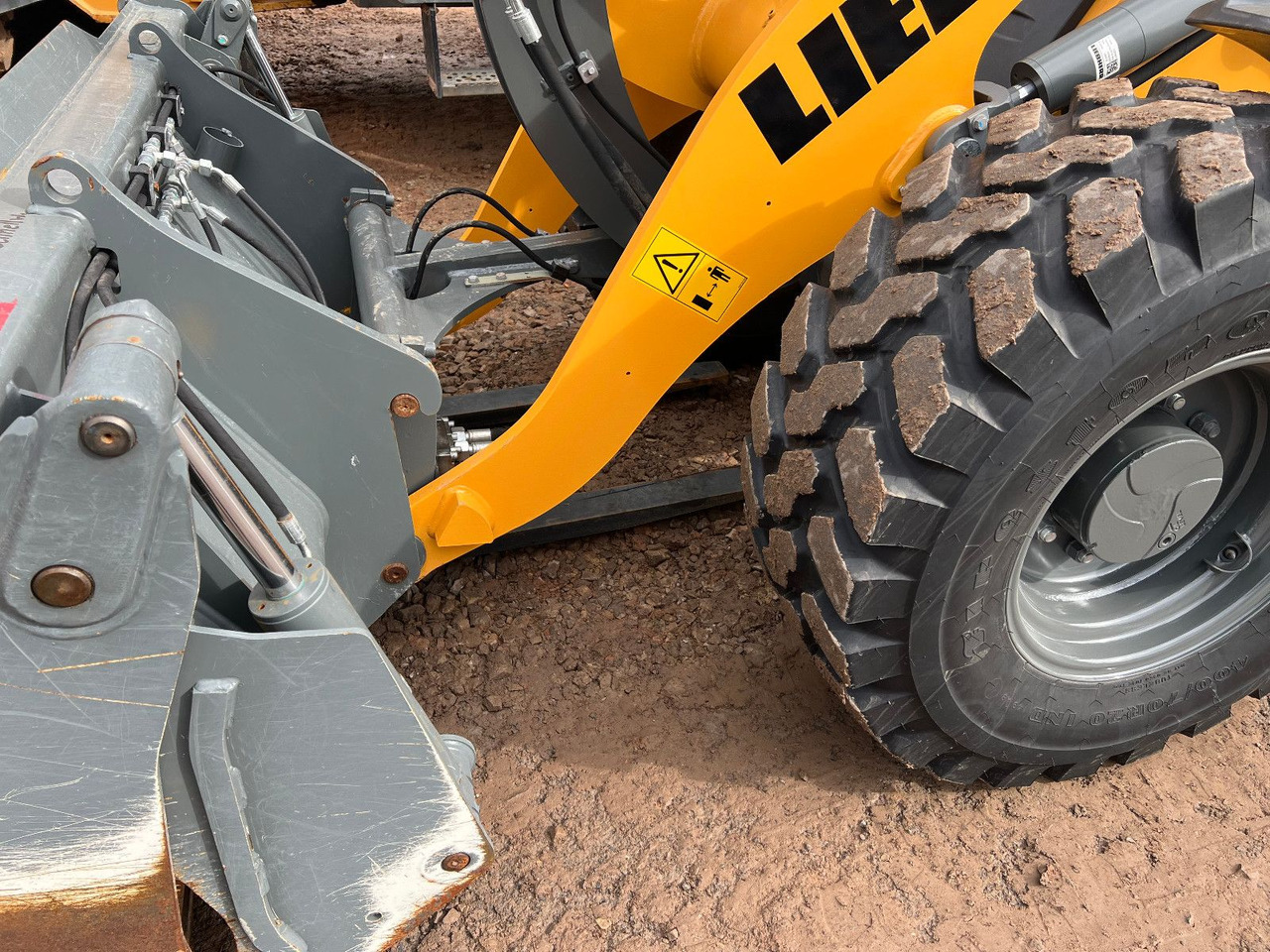 Liebherr L 507 Stereo V Likufix 2x verfügbar - Wiellader: afbeelding 3 Liebherr L 507 Stereo V Likufix 2x verfügbar - Wiellader: afbeelding 3