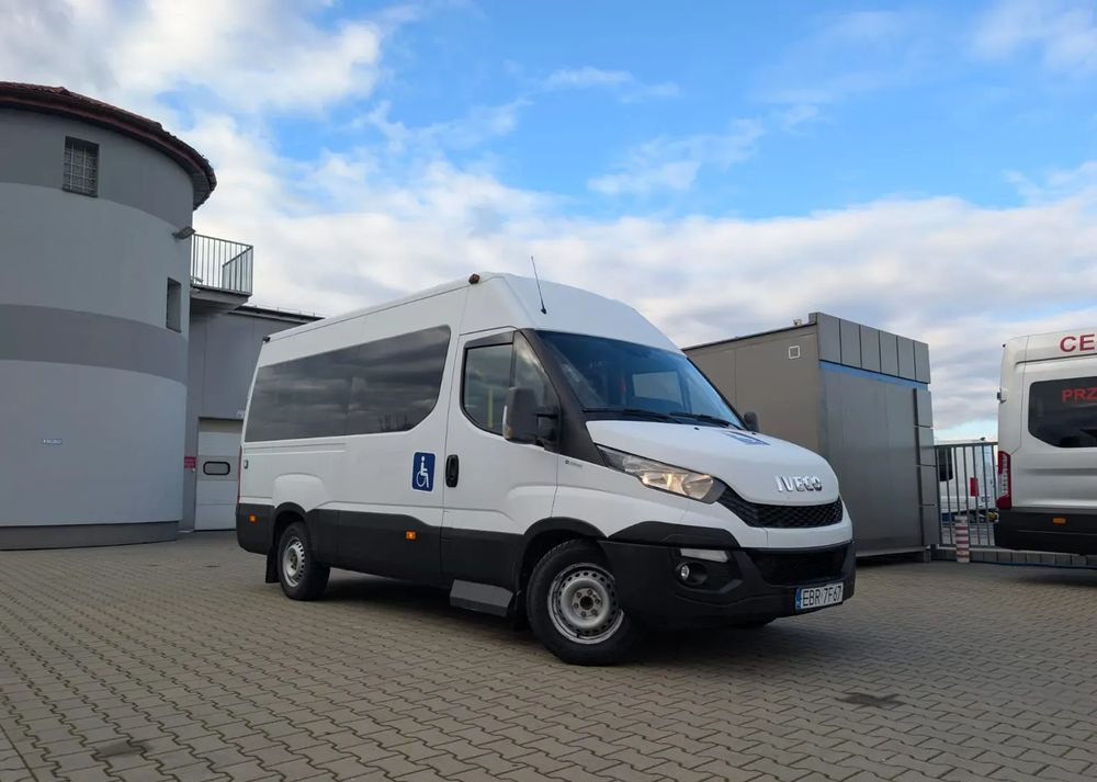 Iveco Daily - Minibus, Personenvervoer: afbeelding 1 Iveco Daily - Minibus, Personenvervoer: afbeelding 1