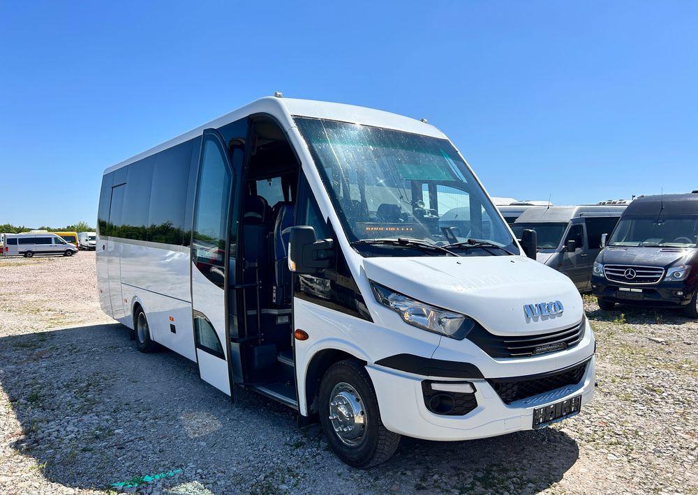 Iveco Daily - Minibus, Personenvervoer: afbeelding 1 Iveco Daily - Minibus, Personenvervoer: afbeelding 1