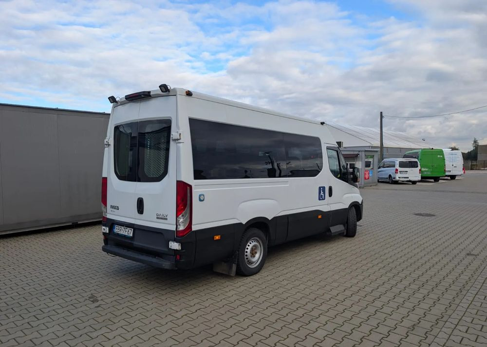 Iveco Daily - Minibus, Personenvervoer: afbeelding 3 Iveco Daily - Minibus, Personenvervoer: afbeelding 3
