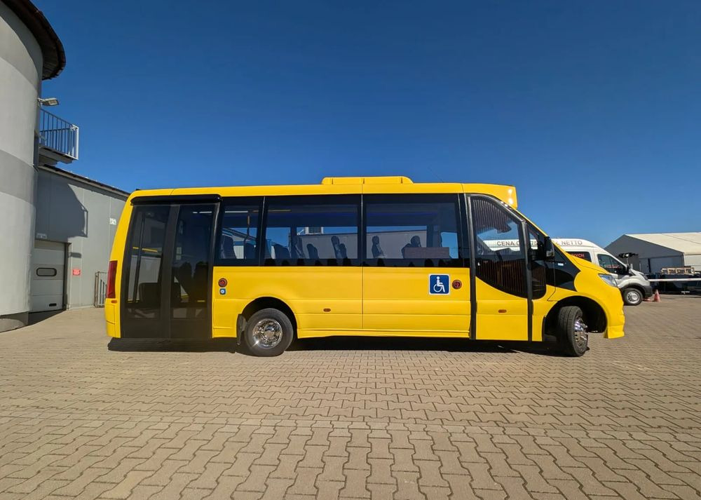 Mercedes-Benz Sprinter 517 City - Stadsbus: afbeelding 3 Mercedes-Benz Sprinter 517 City - Stadsbus: afbeelding 3